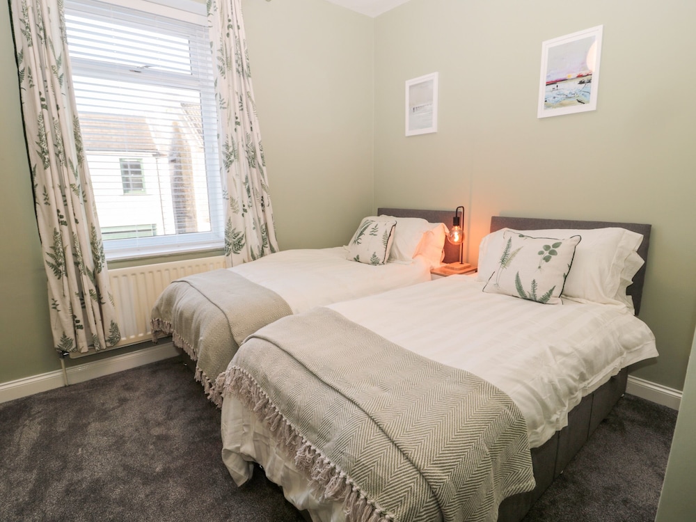 Myrtle Cottage