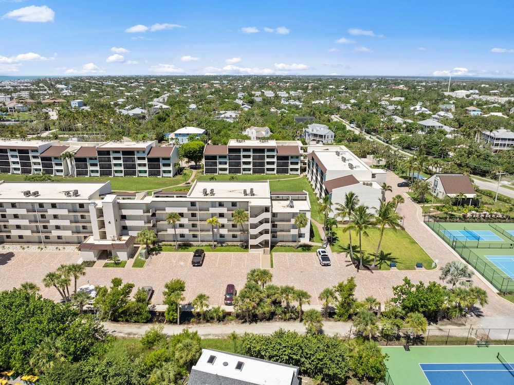 Loggerhead Cay 472 - Beach Front Pet-friendly