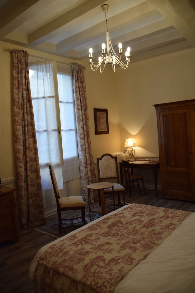 Au Relais Saint Maurice