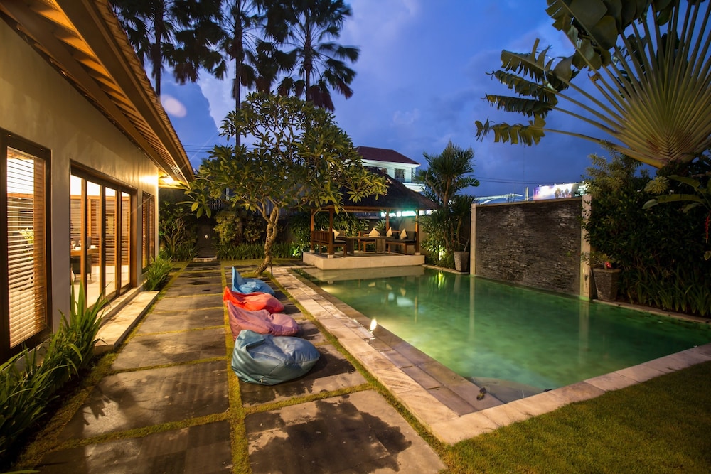 Amore Villas