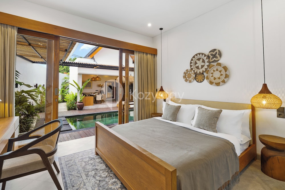 Kastara Villa by Kozystay - Canggu