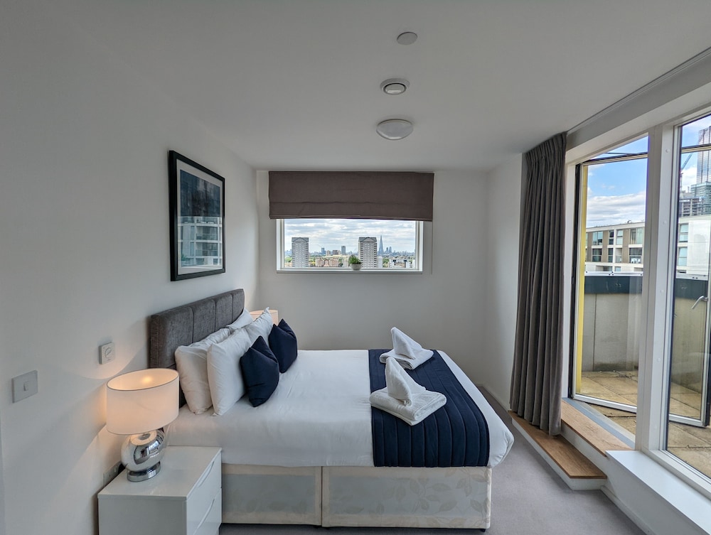 Millharbour Apartments By Charles Hope