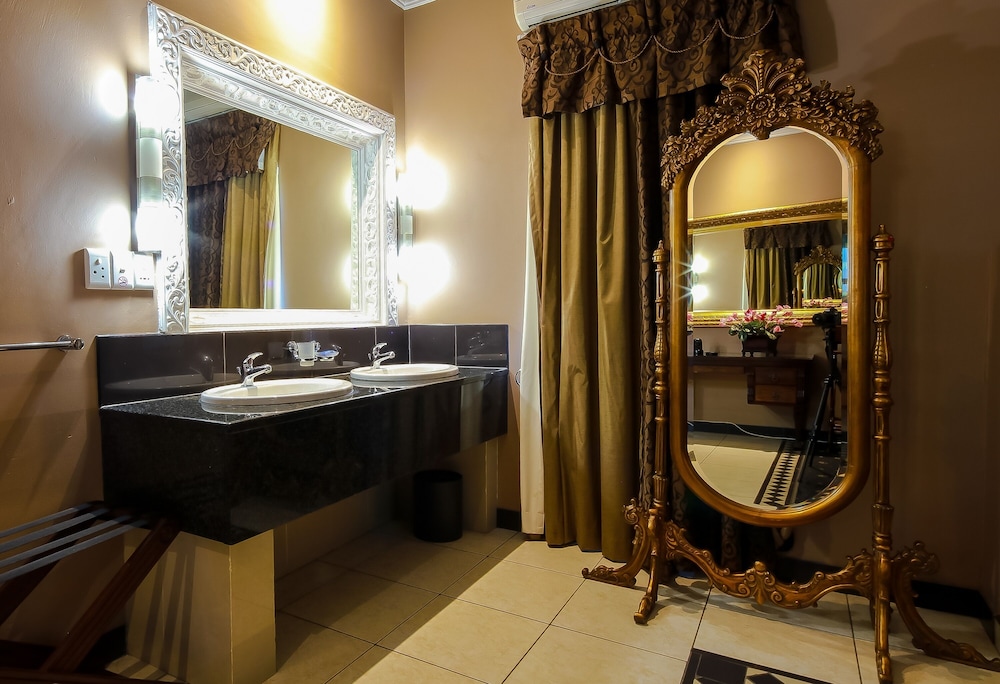 Caesars Guesthouse & Conference Centre