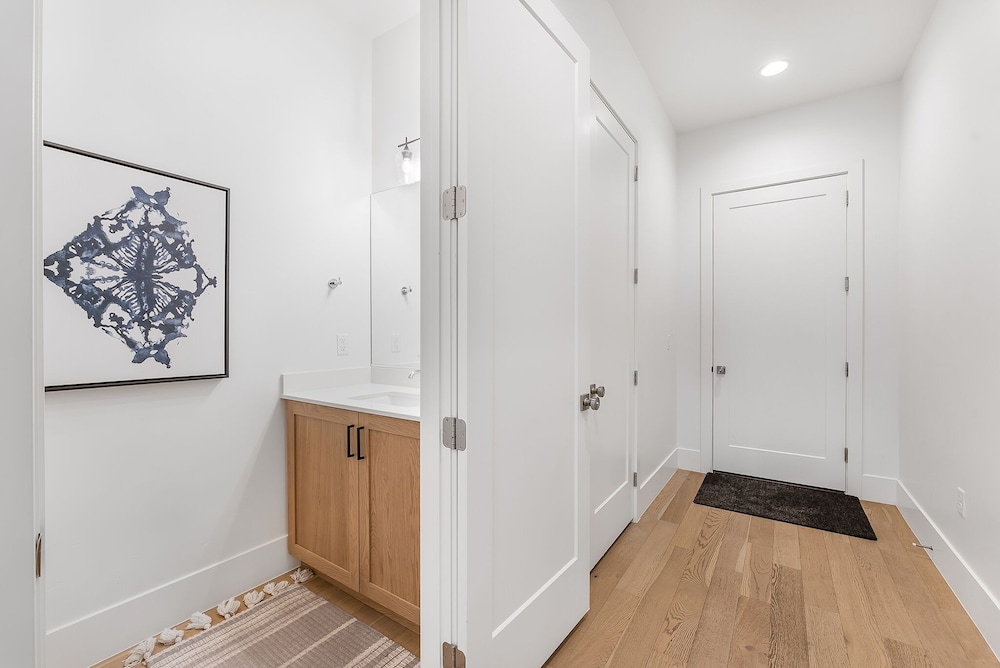 Villa #25 At Bloomington Country Club - Villa Vibes 4 Bedroom Townhouse
