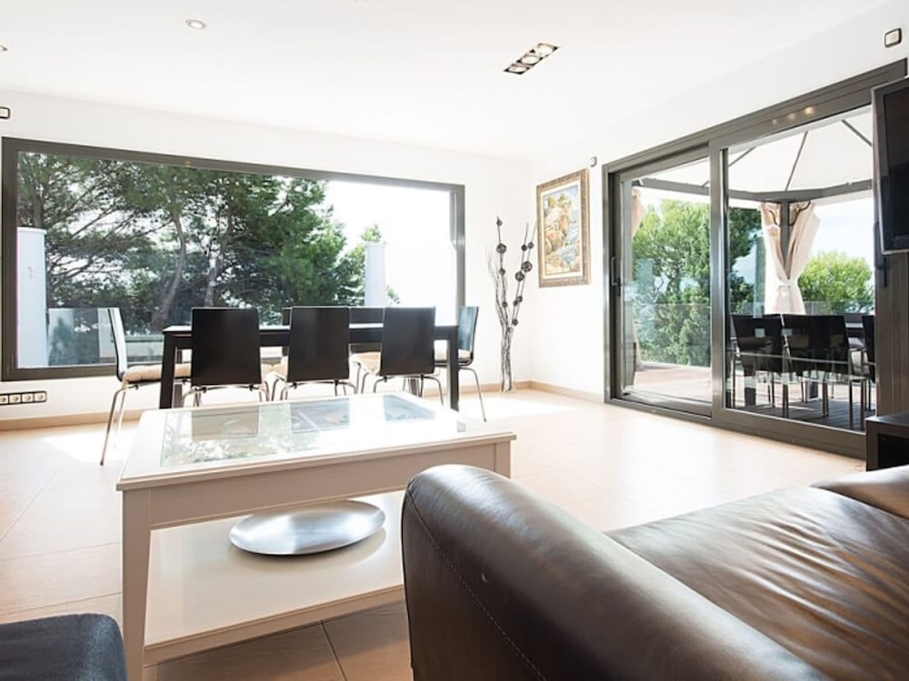Th52 Torredembarra Elegante Villa Vistas al mar