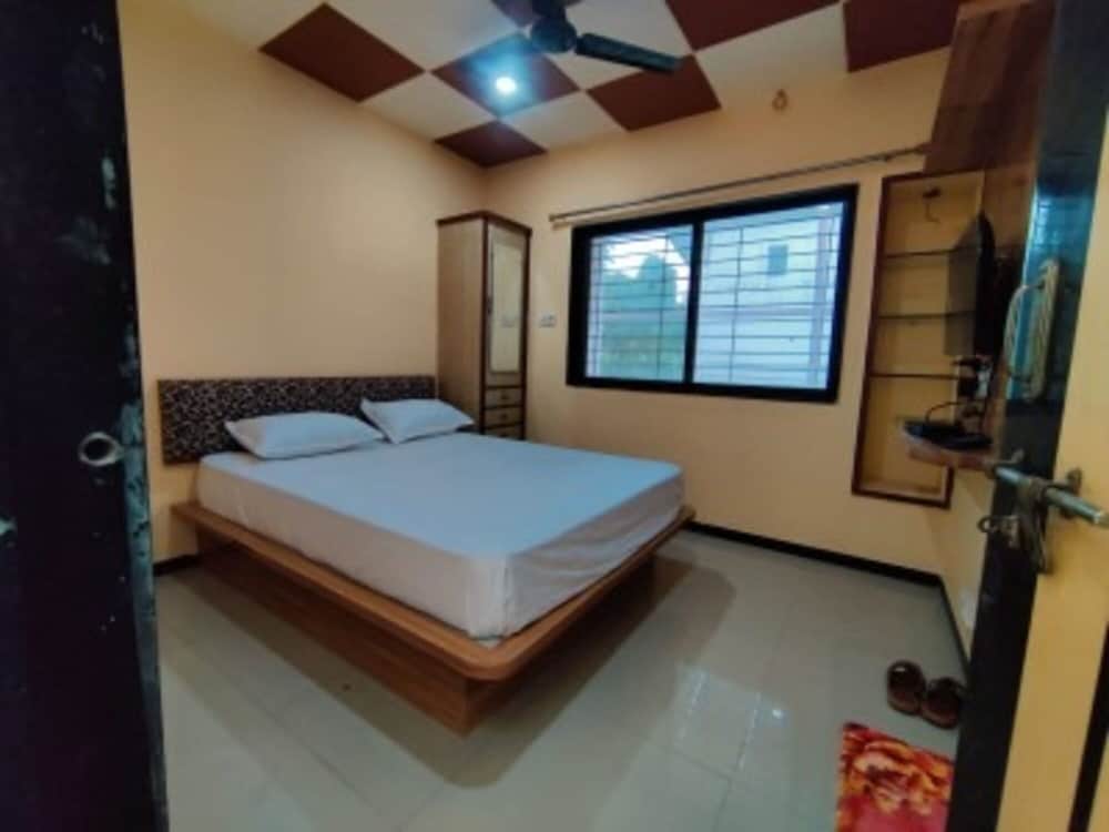 Hotel Medanta Inn