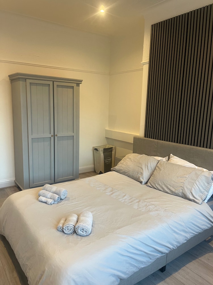 Cozy Sale Apartment Retreat