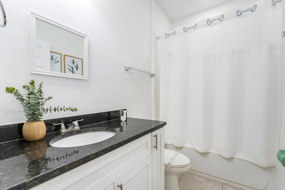 Resort 3BR Paradise Minutes From Disney