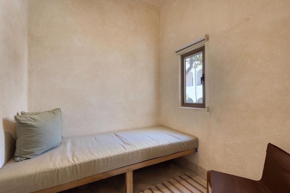 Casa Nima by Lumina