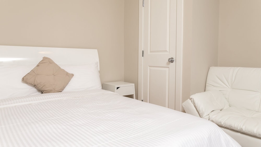Thomas Circle 2br Furnished Condo 2 Bedroom Apts