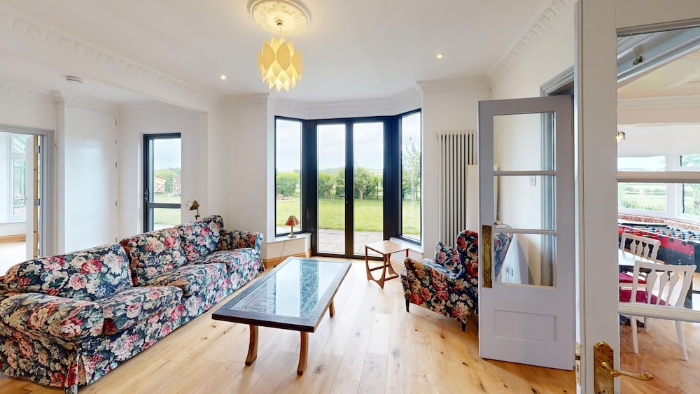 Large Family Home 23 min to Beach and New Forest, photo 17
