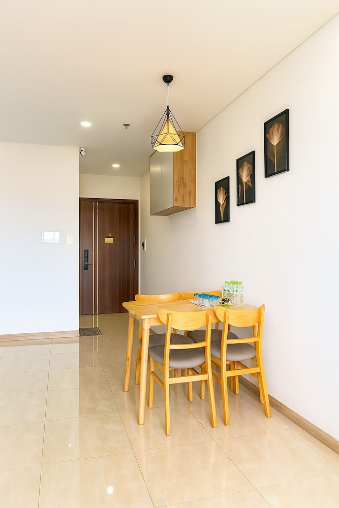 Monarchy Luxury Serviced Apartments
