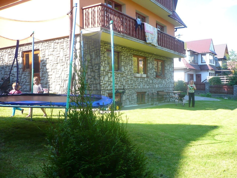 Smyrecek view 3