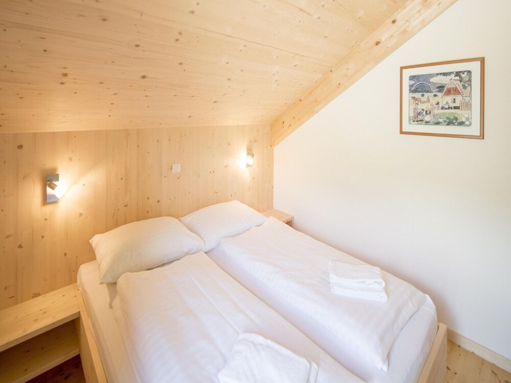 Lavish Chalet in Sankt Georgen With Jacuzzi
