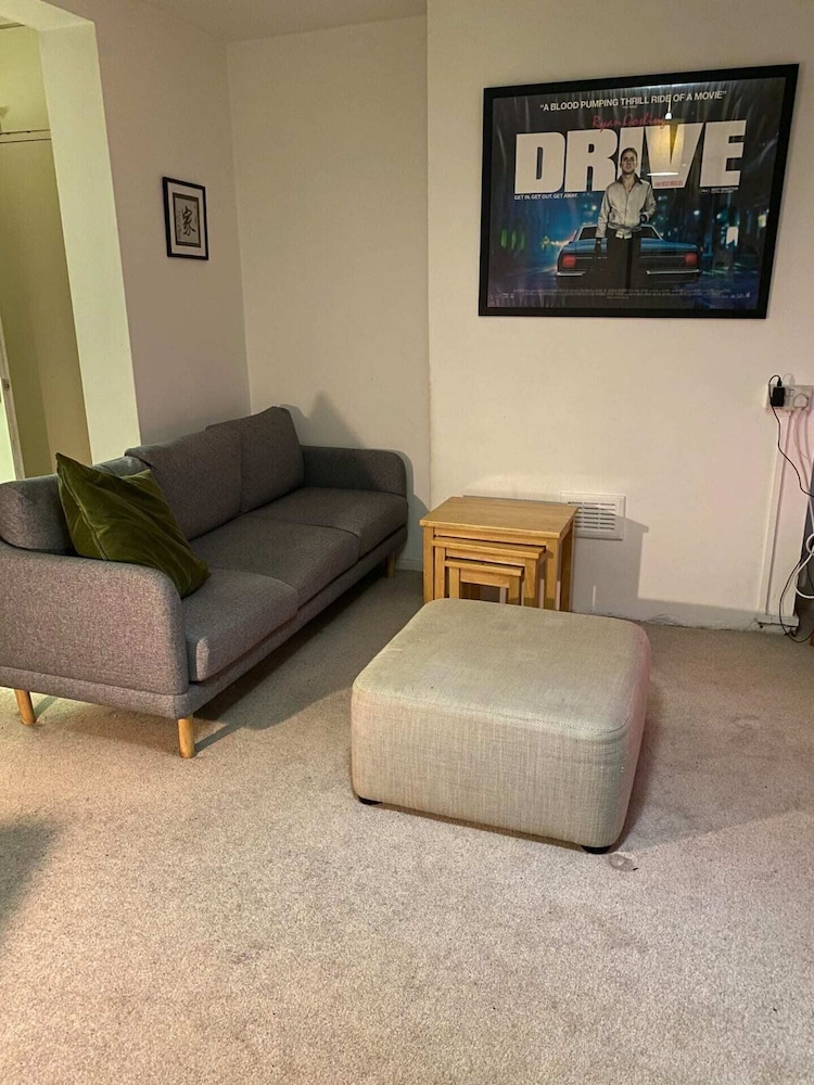 Cosy Studio Flat - 12 Mins to British Museum!