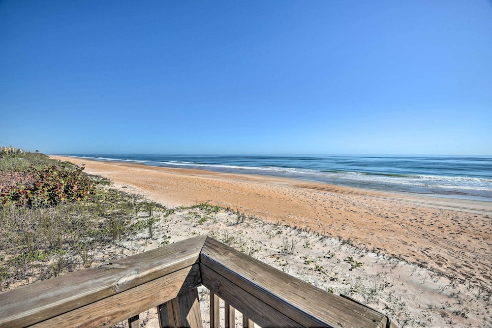 Oceanside Ormond Beach Condo, Steps to Shore!
