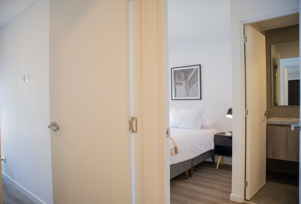 w Fantastic 2BR w Modern Deco in San Isidro