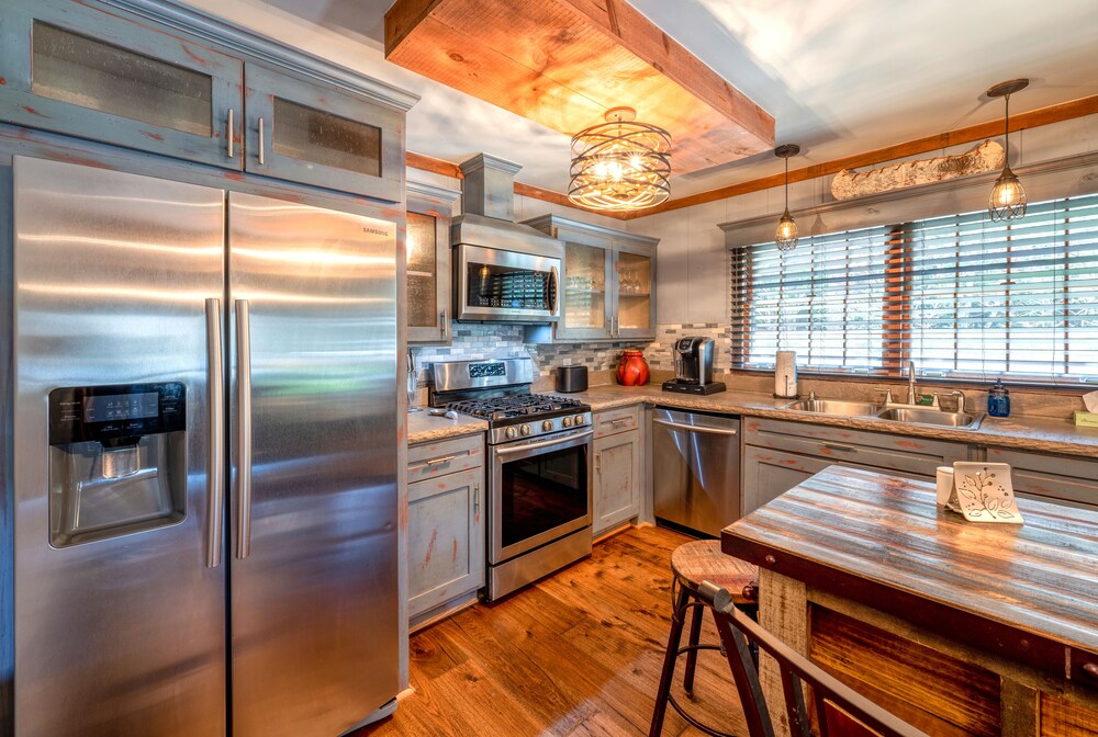 stayNantahala - Smoky Mountain Cabins