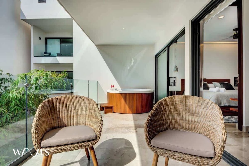 1br. Apartment W/private Jacuzzi