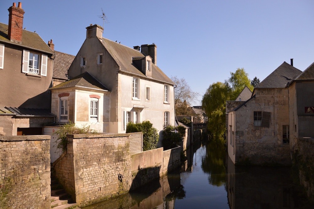 Apartment in Bayeux Near D-day Beaches