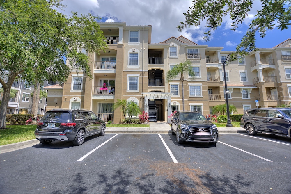 Contemporary @vista Cay By Shine Villas #403