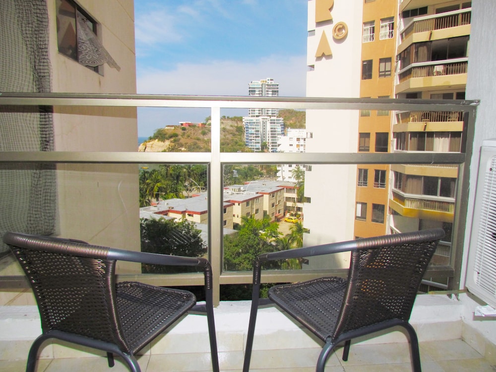 Apartamentos SOHO Basic - Vistas al Mar
