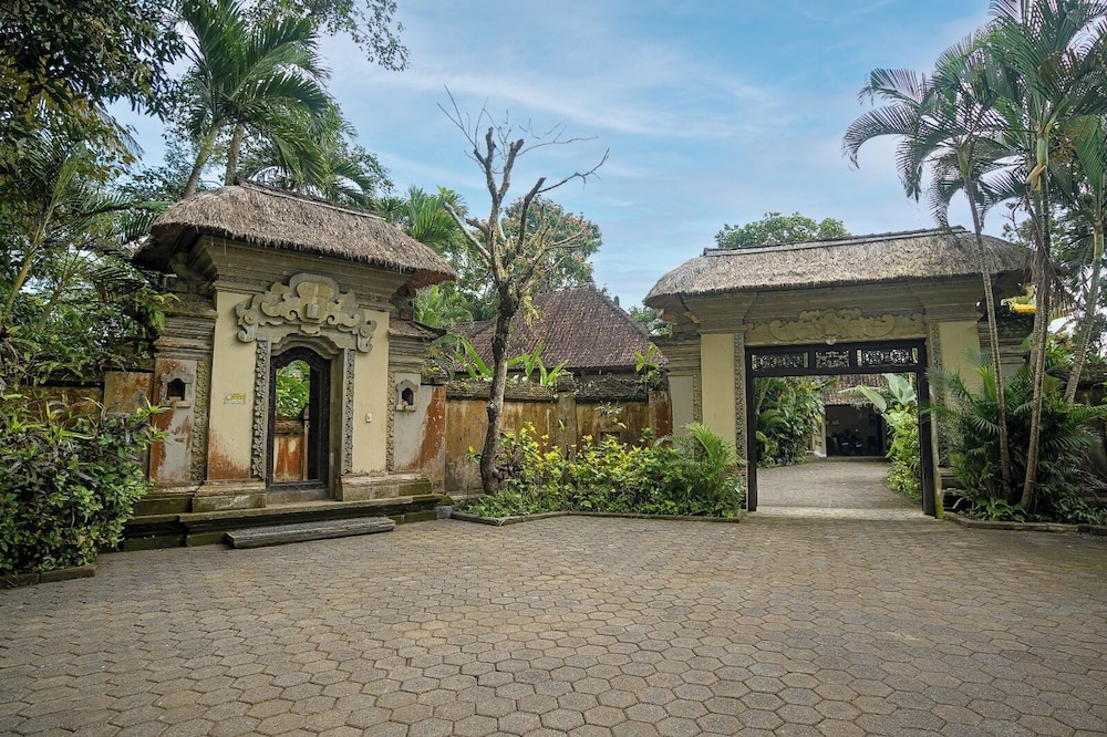 Villa Cemadik