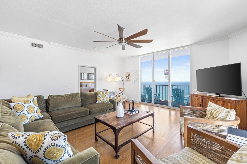Tidewater by Book That Condo