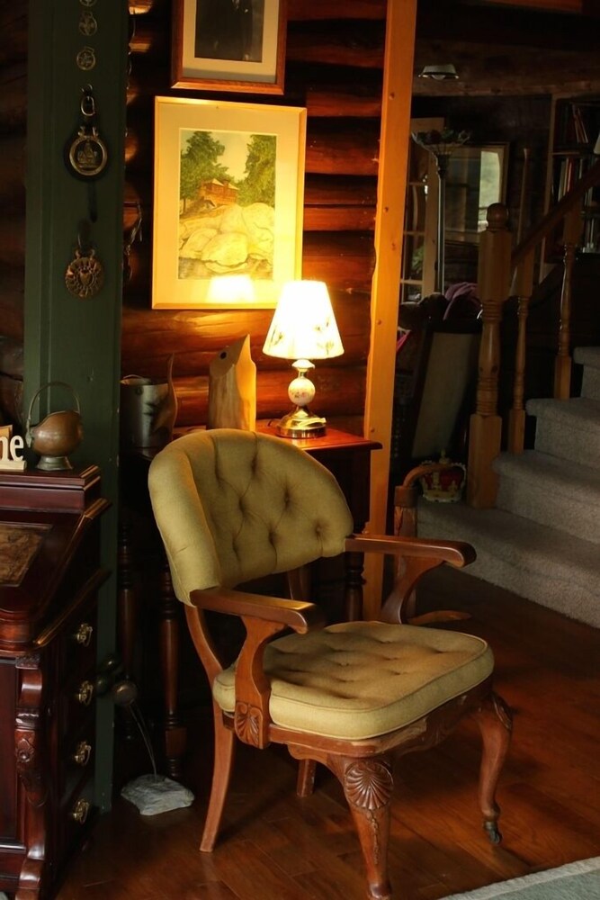 Sunny Rock B&B Haliburton