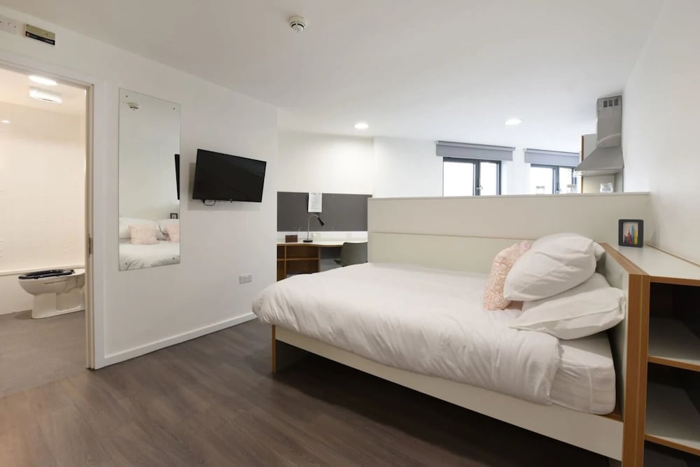 For Students Only Cosy Ensuite Rooms With Private Bathrooms at Dobbie's Point in Glasgow