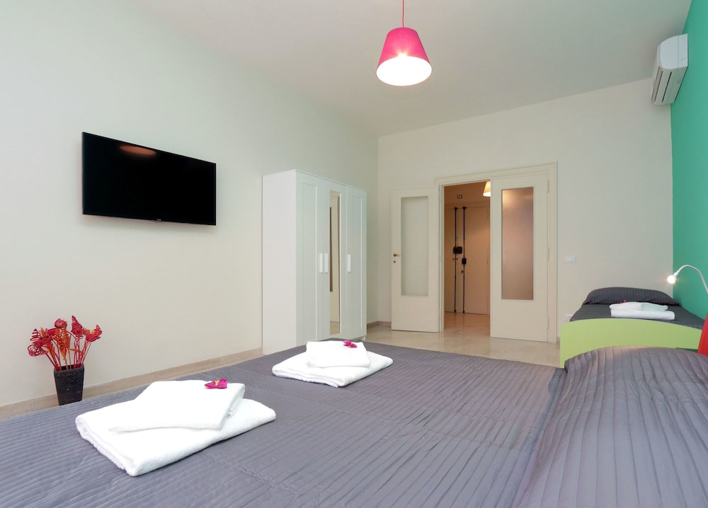 Lucky Domus Vatican apartment