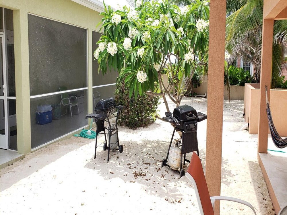 Luxury 3bd Beach View 2 Peach Stunning Views view 4