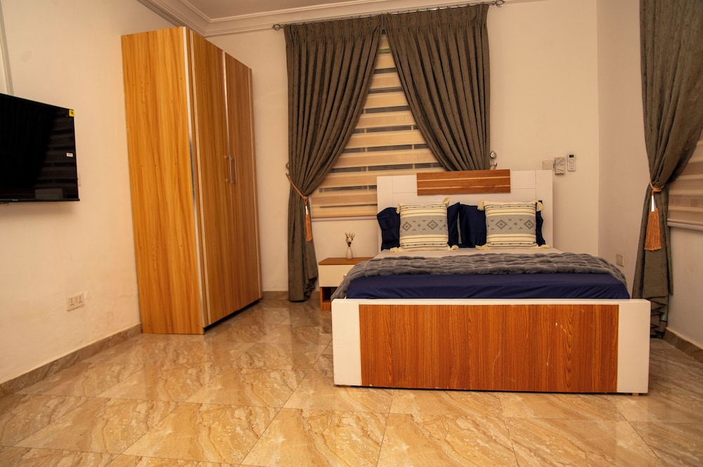 Lily Of De Valley Residence view 3