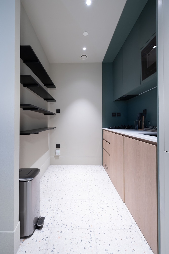 Modern Studio at Upside Living With Burj Views - Business Travelers