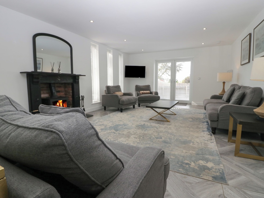Edgemere Cottage