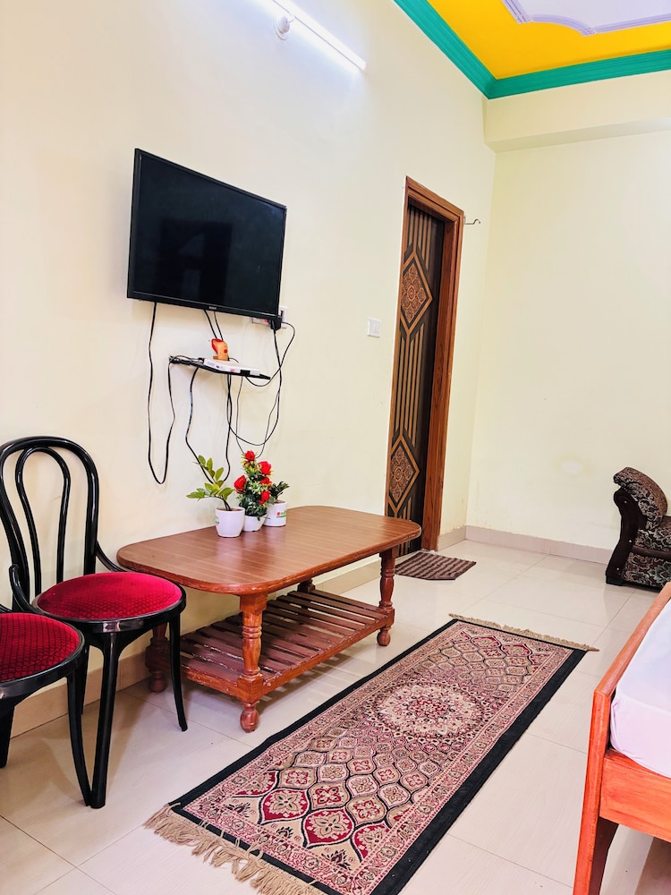 Shivanya guest house