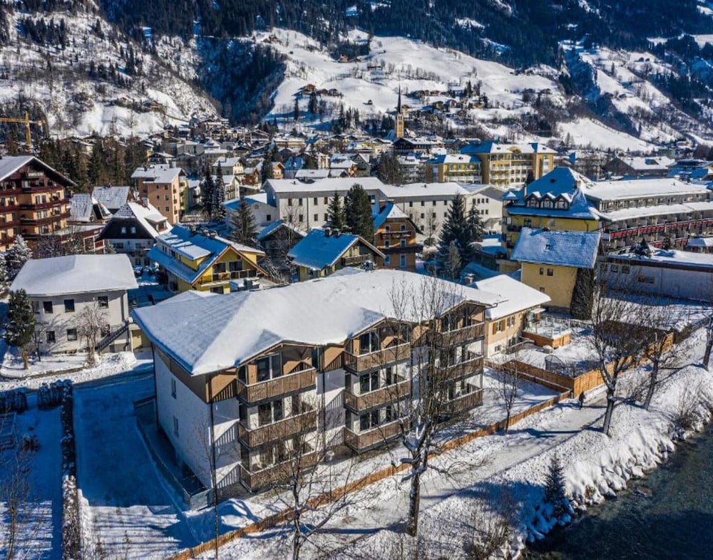 Apartment Near Schlossalmbahn I Lift