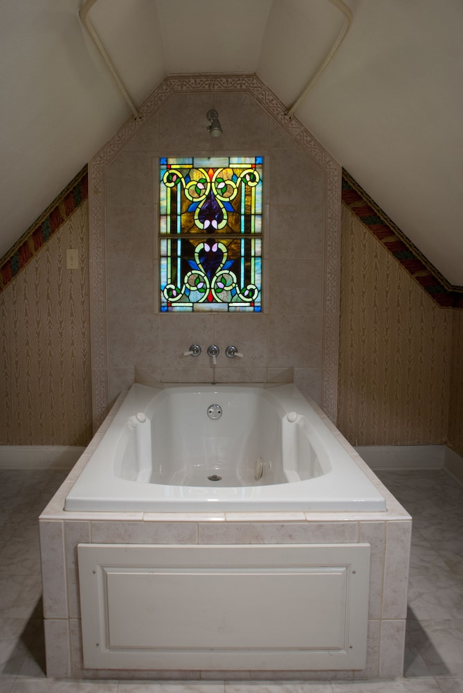 Courthouse Inn B&B