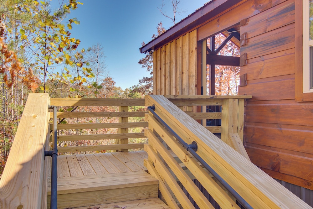 Sweet Thang: Romantic Blue Ridge Mtns Getaway