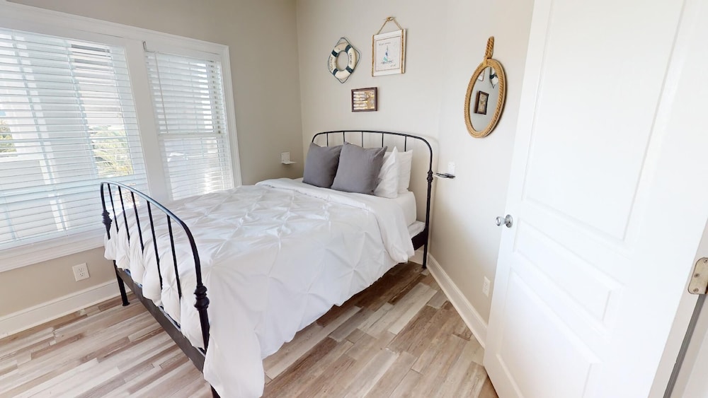Bay View Villas 2 by Tybee Vacation Rentals