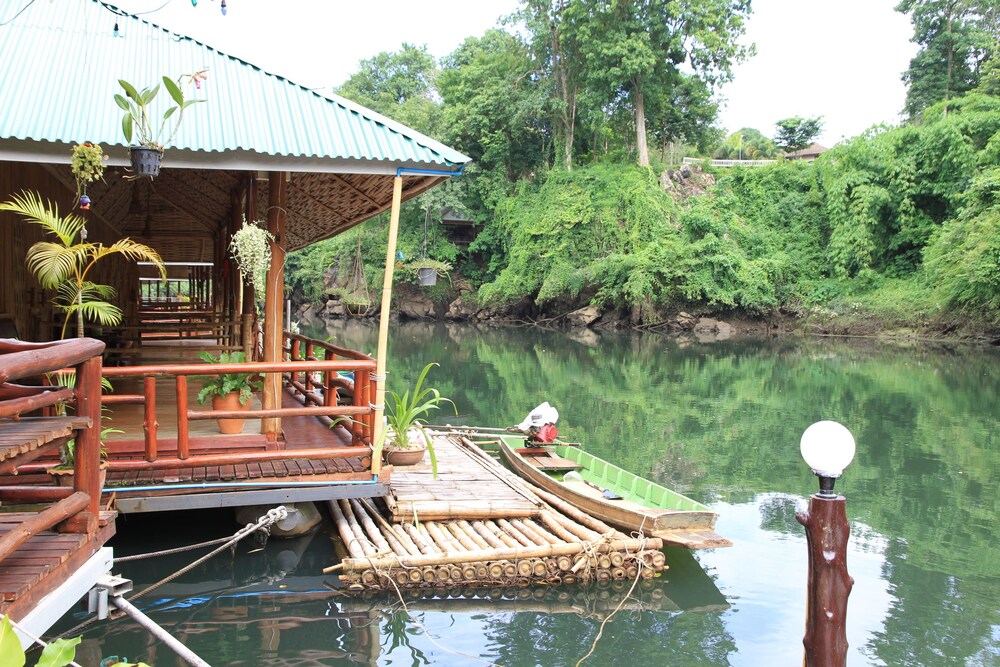 Mek Kiri River Kwai Resort