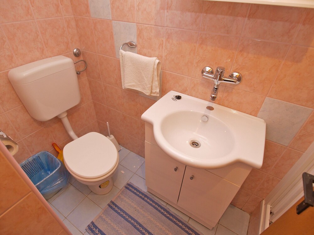 Apartment Ana 1068