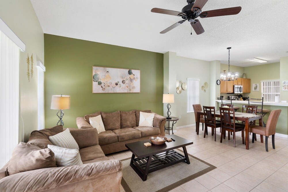 Emerald Island Resort 3 Bedroom Townhome Close to Disney! 3 Townhouse