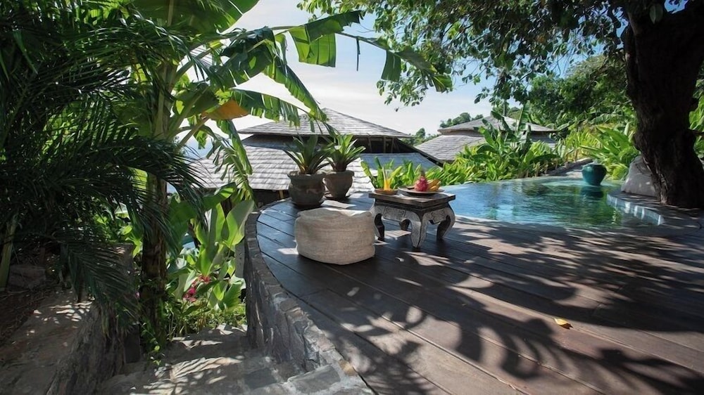 Villas Bukit Lipah