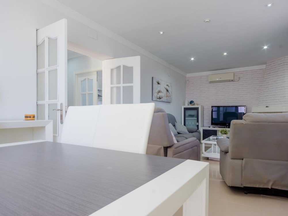 Villa Los Veleros 15119