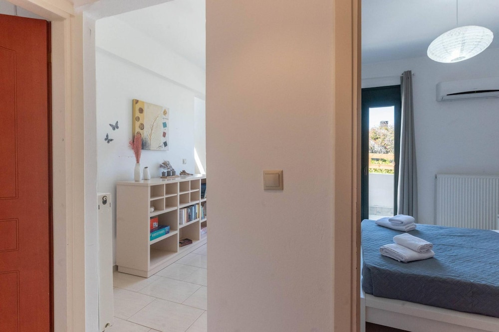 Three Waves Maisonettes Elena