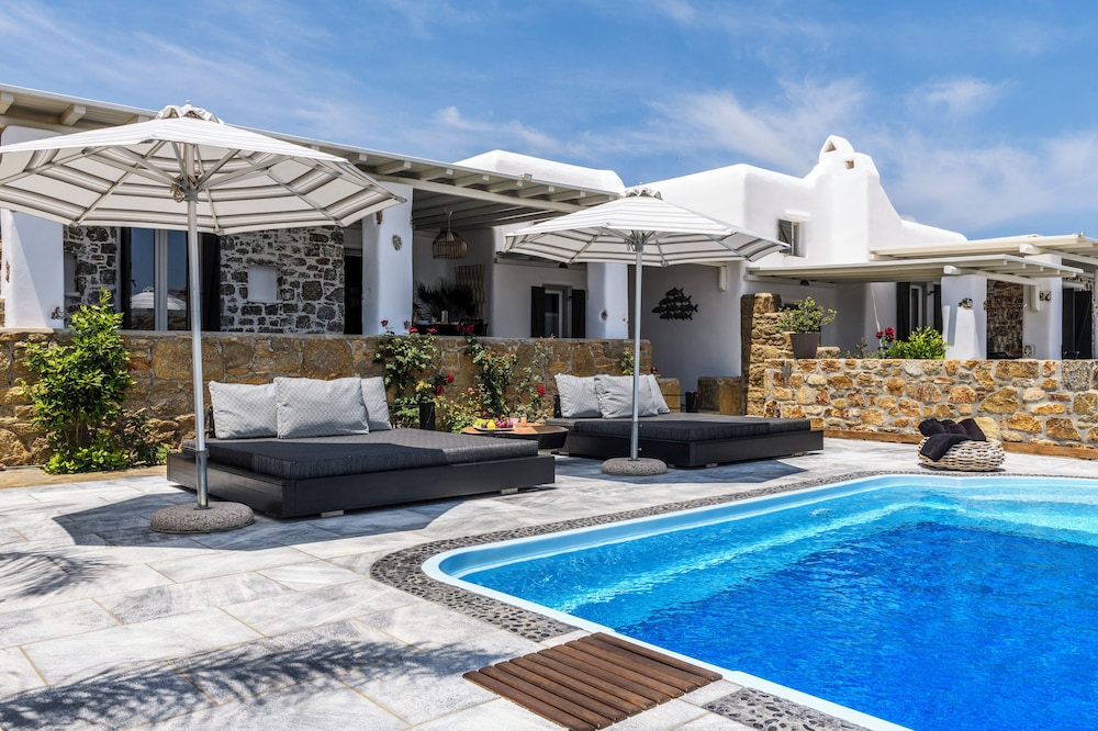 Aurora Mykonos Villas 1