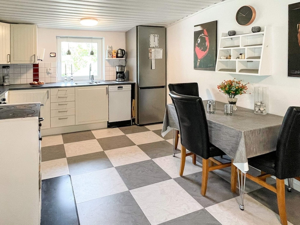 6 Person Holiday Home in Gamleby