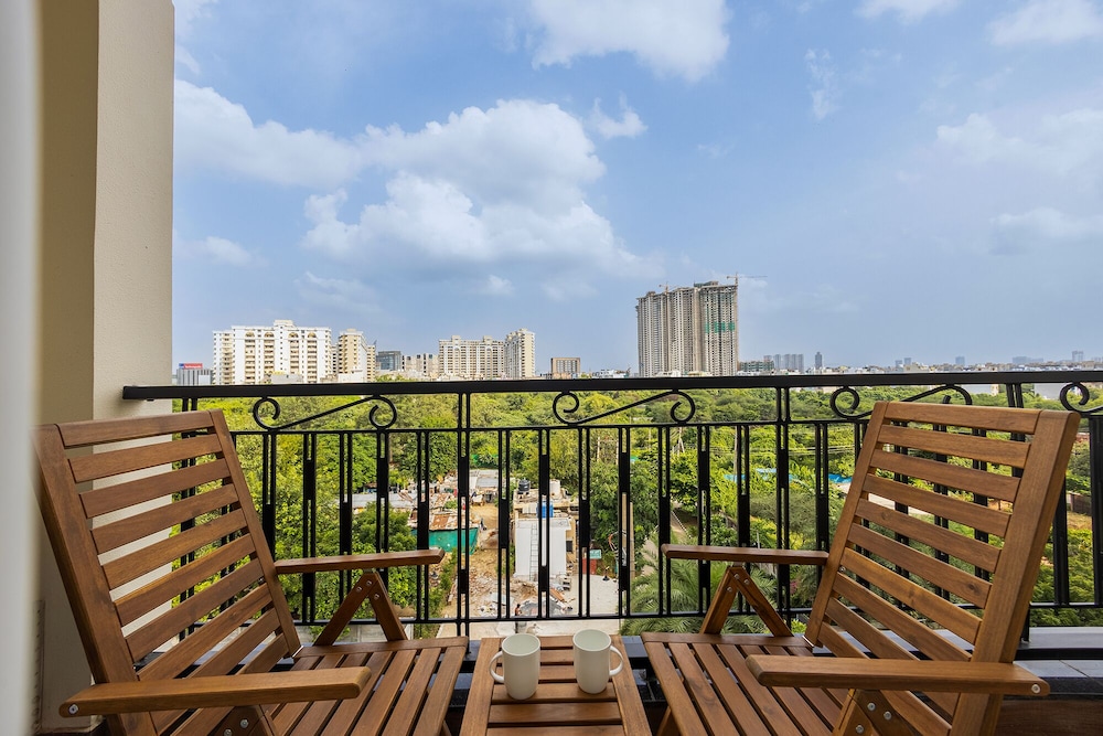 FabHotel Exotica Avenue Apartments
