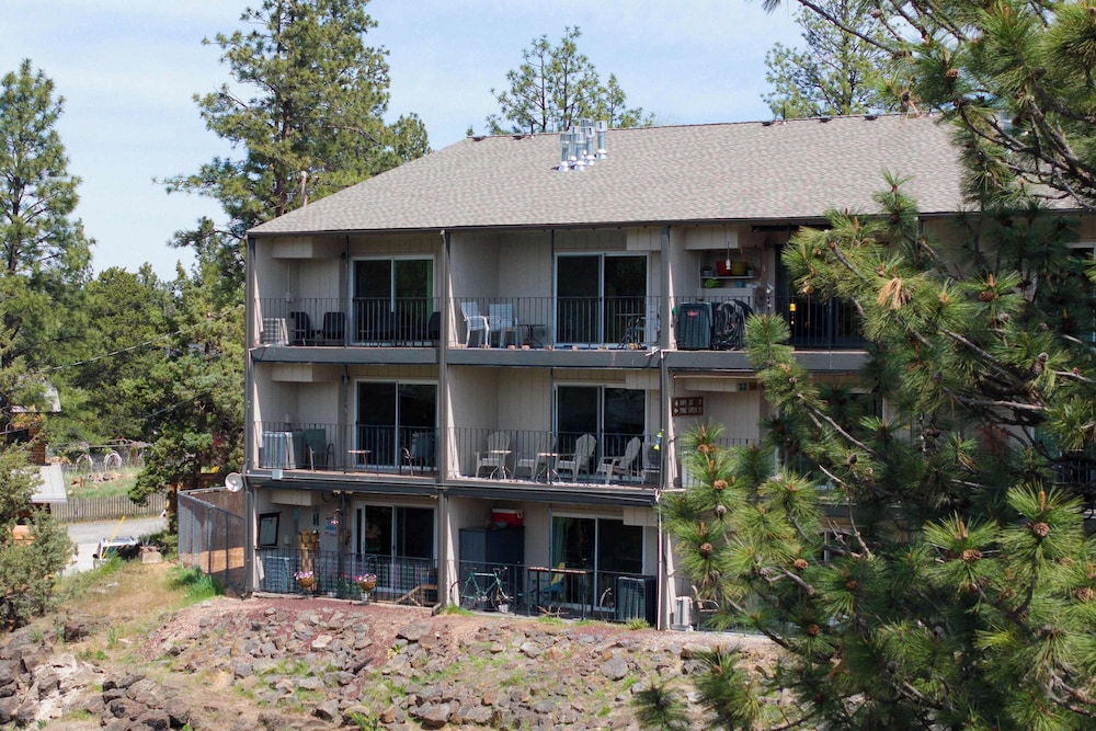 At the River - Beautiful Stay, Amazing River View